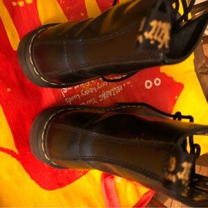 A very comfortable pair of electric blue DOCS …. I m cleaning out my closets !